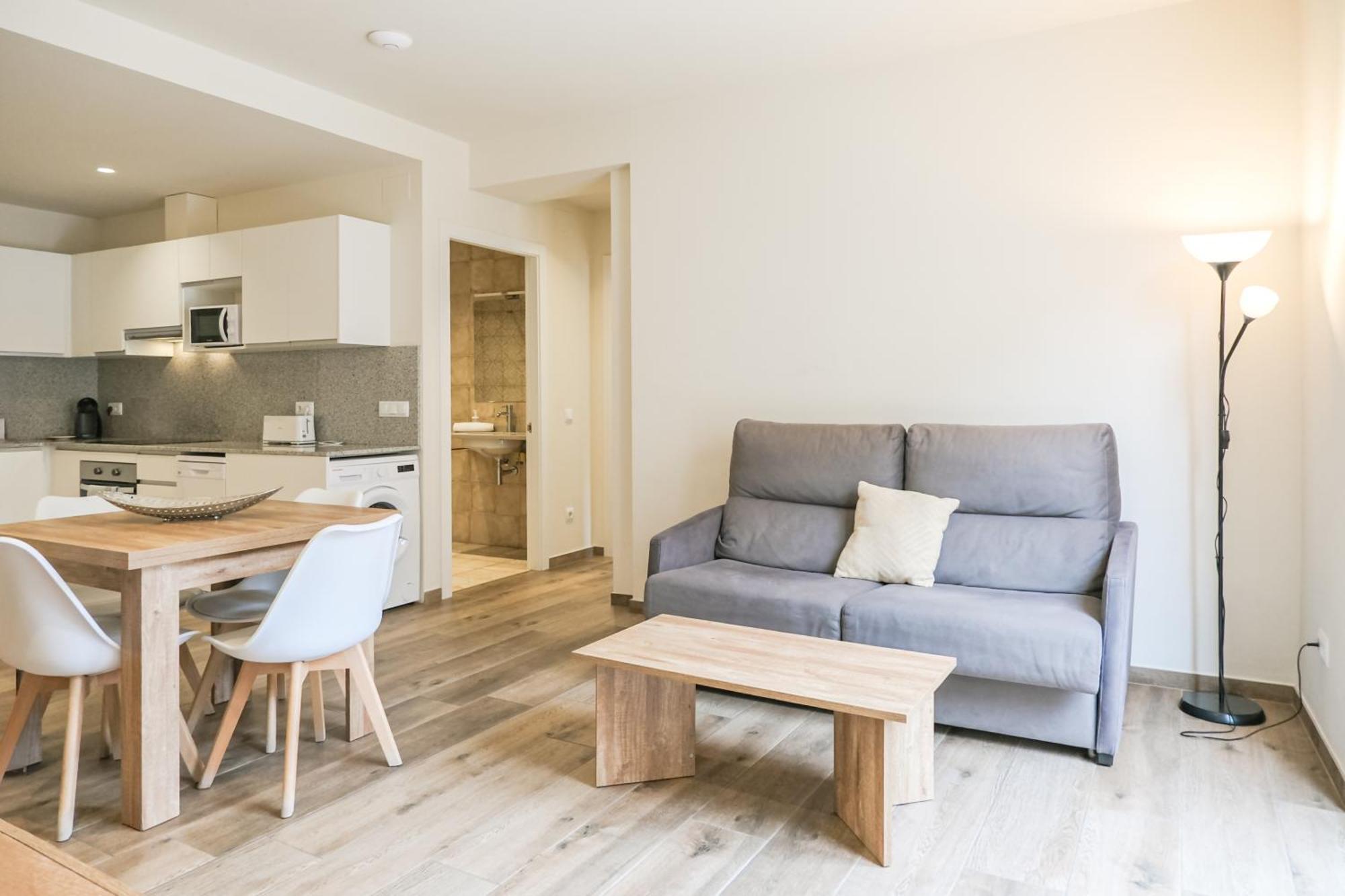 Can Cintet 1 Apartamento En La Plaza De Besalu Exterior photo